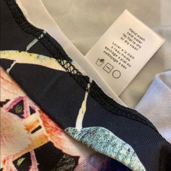 Clover Canyon Long Sleeve Neoprene Dress ~ Size Small - Picture 6 of 7